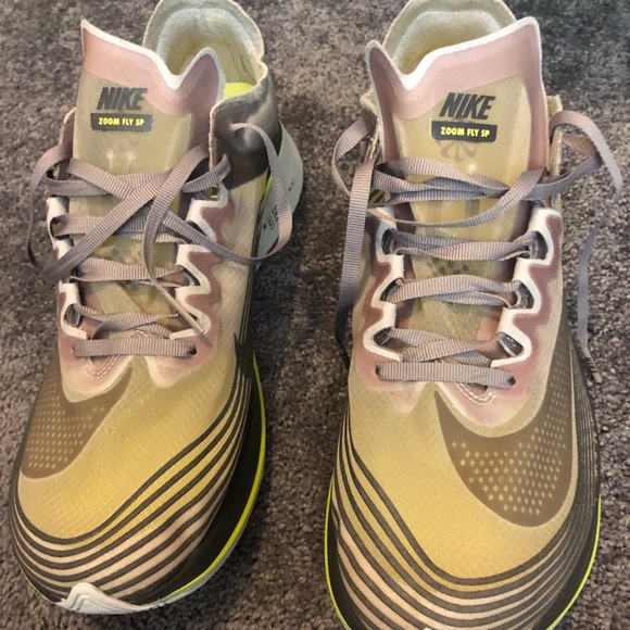 nike zoom fly sp yellow